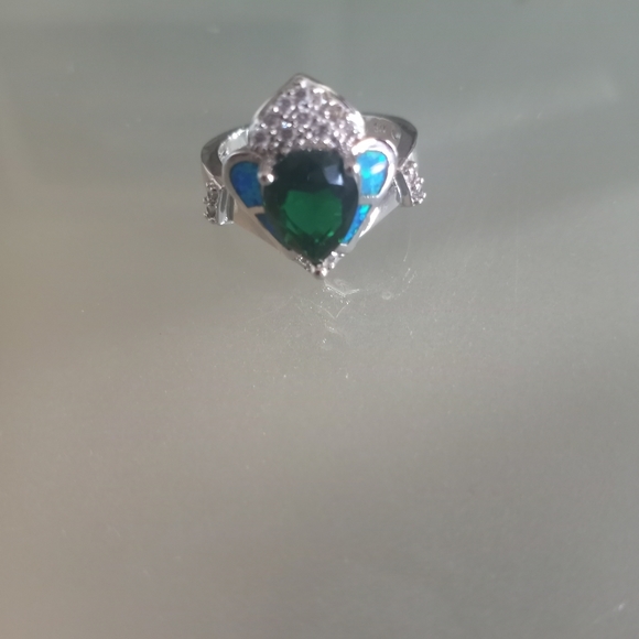 **2 For $45**925 Sliver Lab created Emerald  ring sz 7.5 - Picture 4 of 5